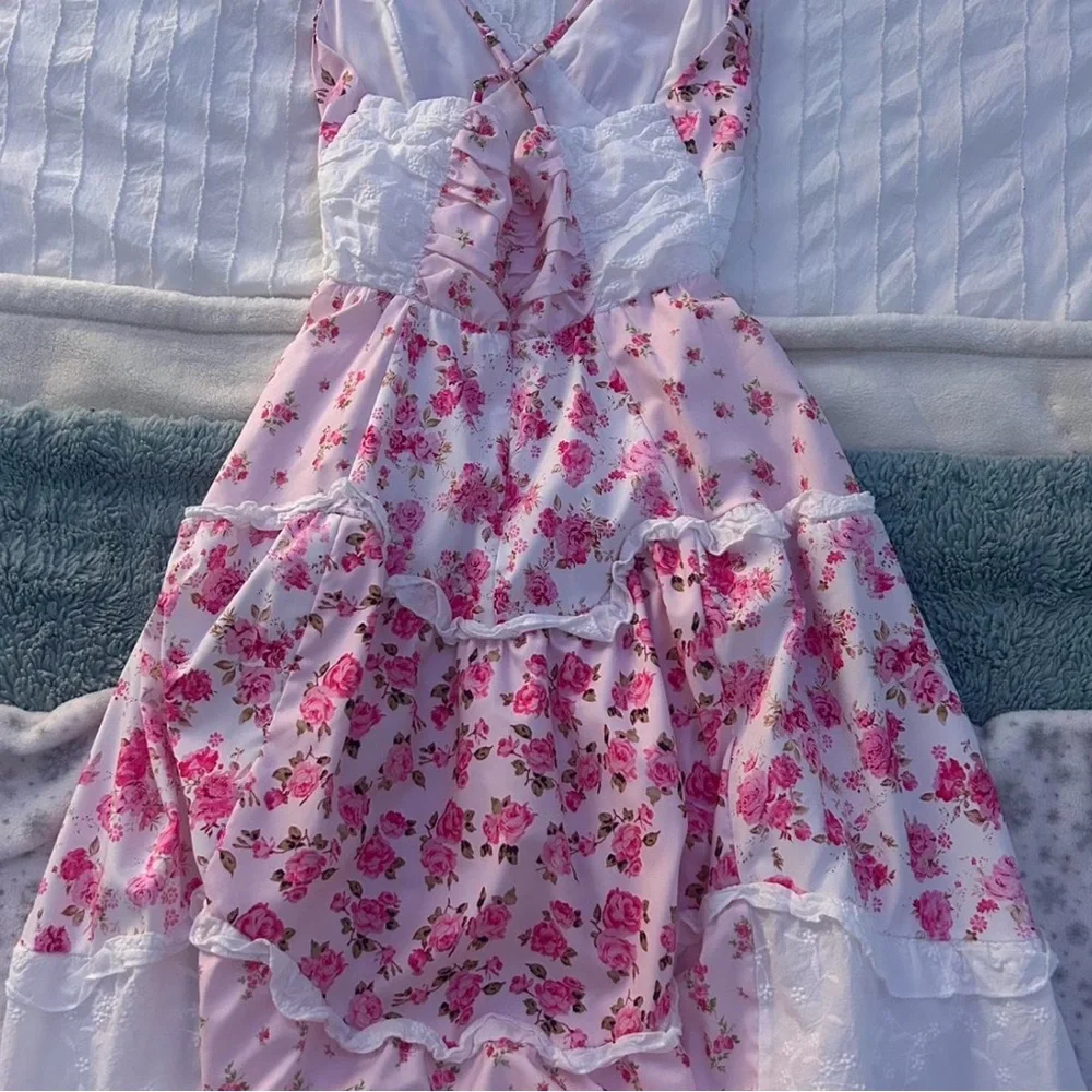 Sold item - Picture 2 of 2